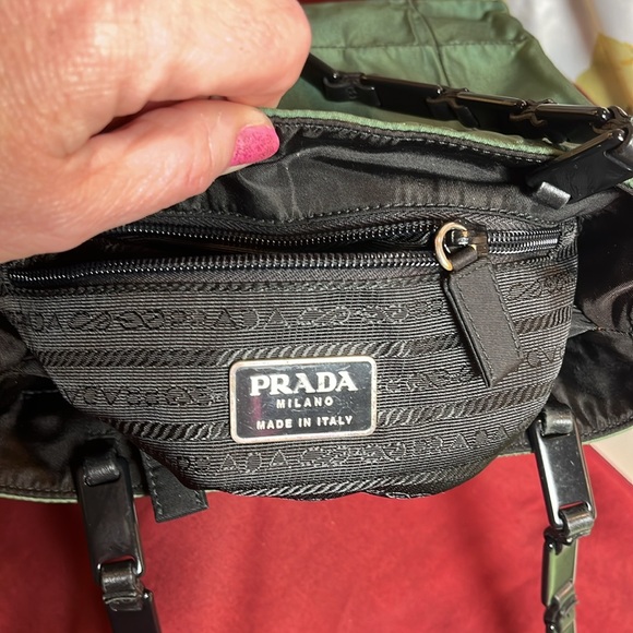 Prada Green Nylon Tessuto purse (RARE) - Picture 7 of 9
